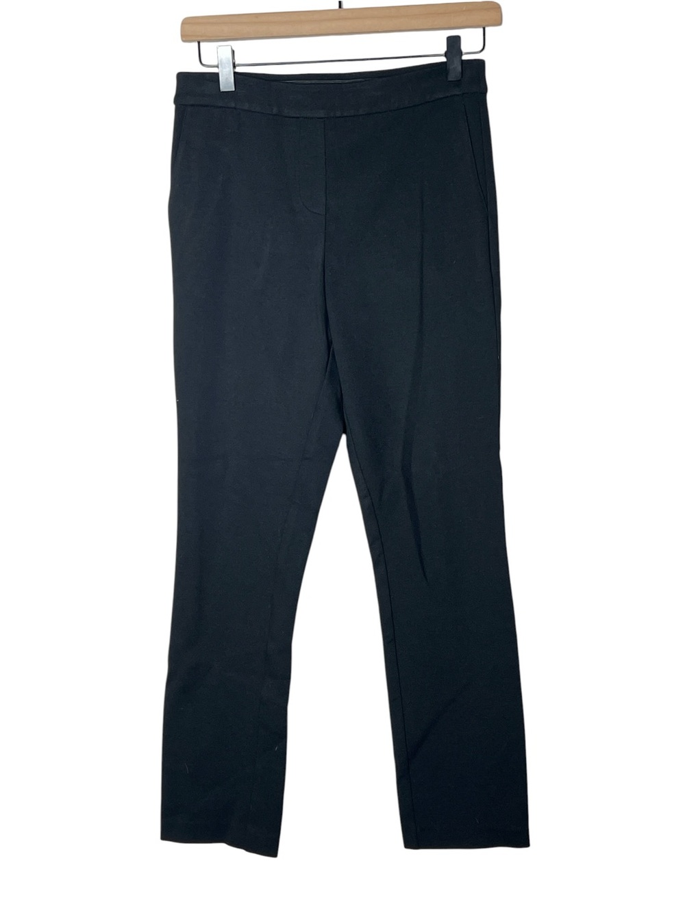 Trina Turk black elastic waist slim leg pants size small? s B116